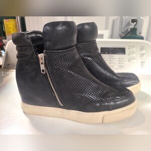 Mossimo High Top Wedge Sneakers